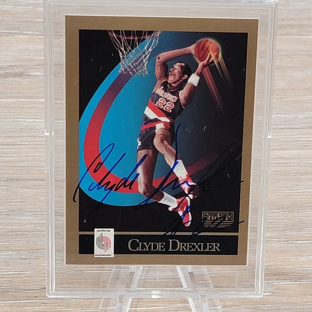 1990 SkyBox Clyde Drexler Autographed Portland Trail Blazers Basketball Signed
